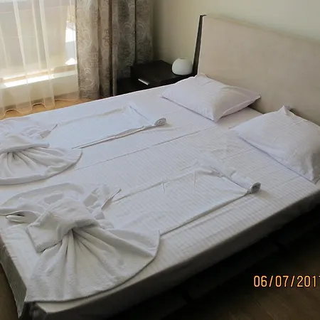 黑海公寓 公寓 内塞伯尔