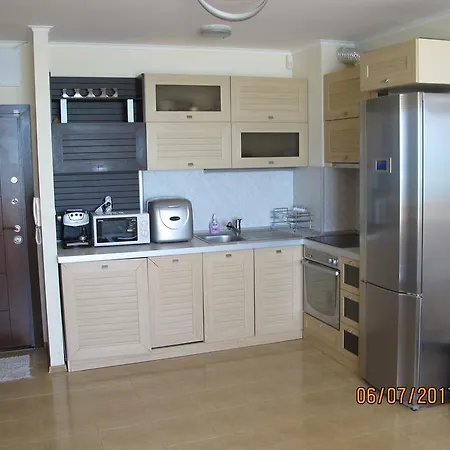 Black Sea Apartment *