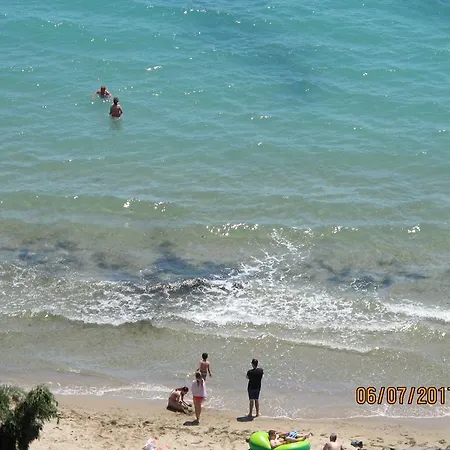 شقة Black Sea