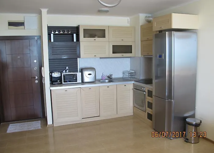 Black Sea Apartment *